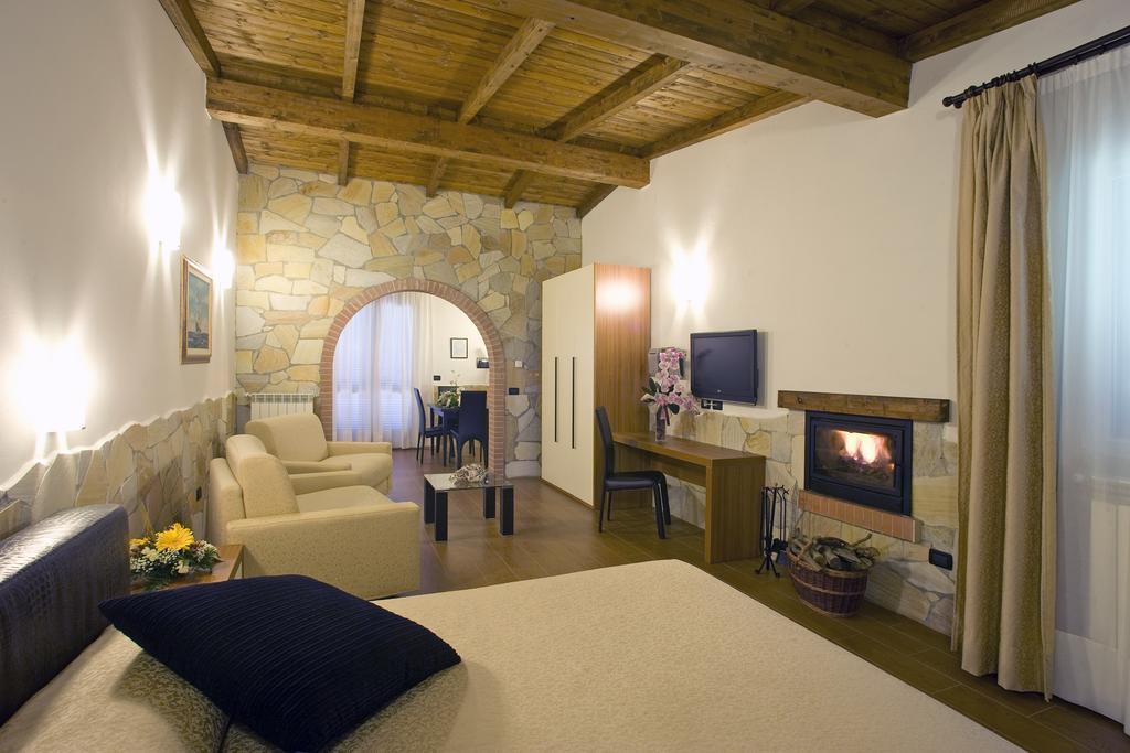 Fattoria Maremmana Aparthotel Marina di Grosseto Kültér fotó